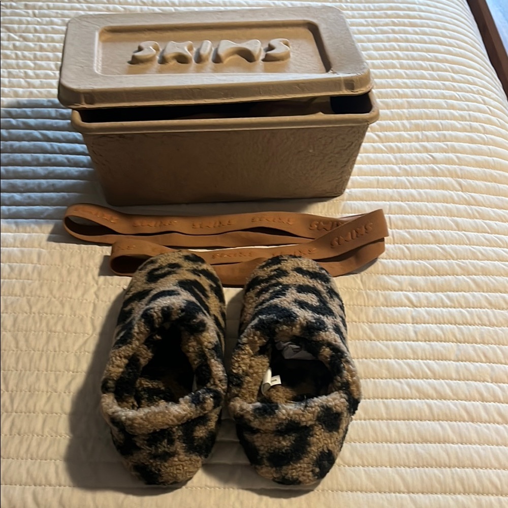 Swims Leopard Print Slippers with Box